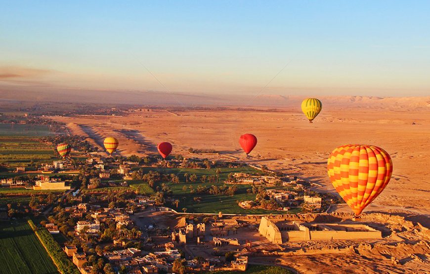 Hot-Air-Balloons-Over-the-West-Bank