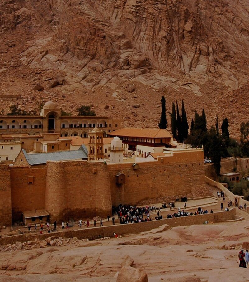 Sulle orme di Mosè: Viaggio Biblico in Egitto, Sinai e Giordania
