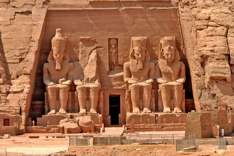 Abu Simbel Under the Stars: Private Overnight Tour from Aswan