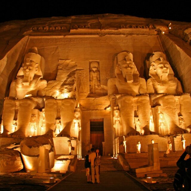 Grand-Temple-of-Ramses-II-at-Abu-Simbel