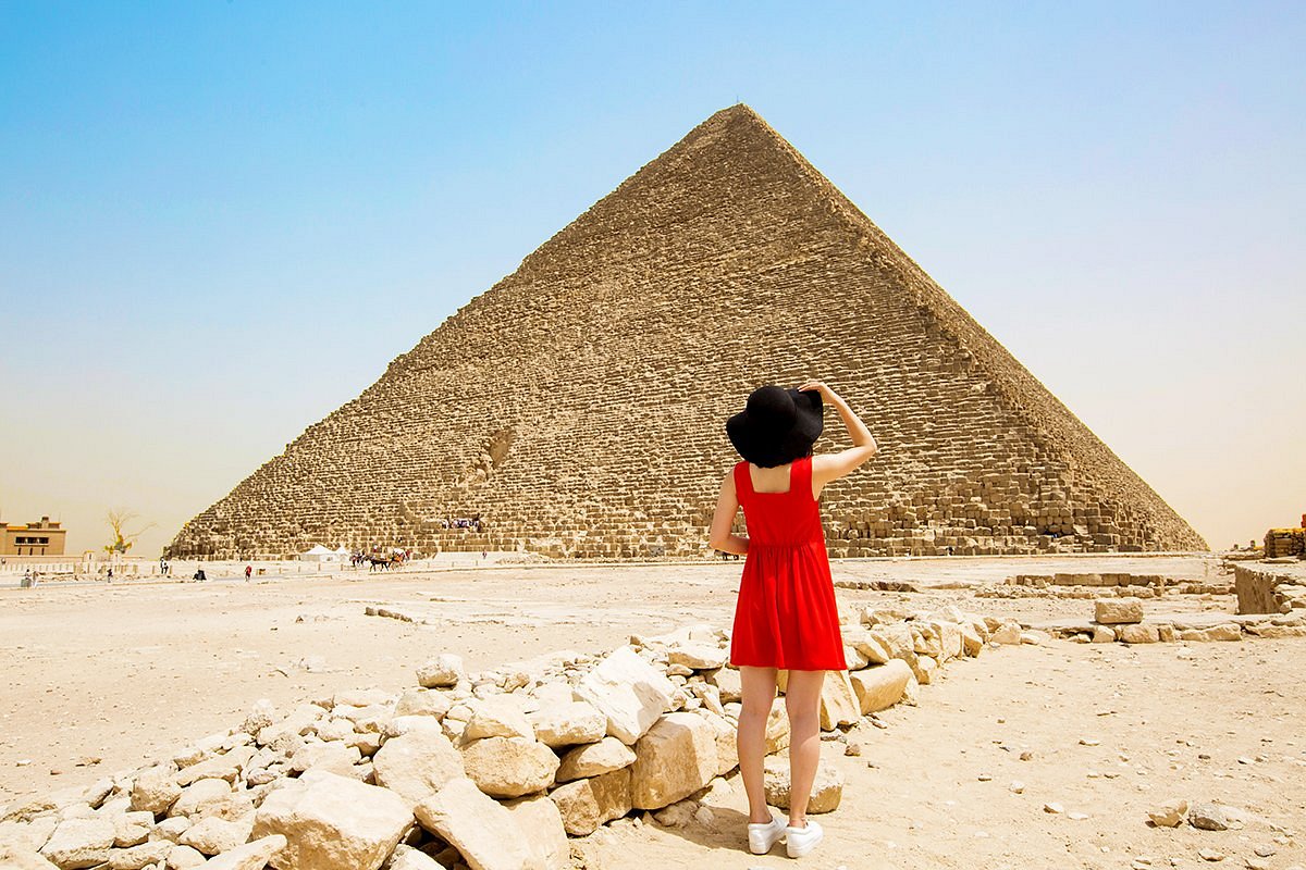 Private Tour: Pyramids of Giza & Grand Egyptian Museum