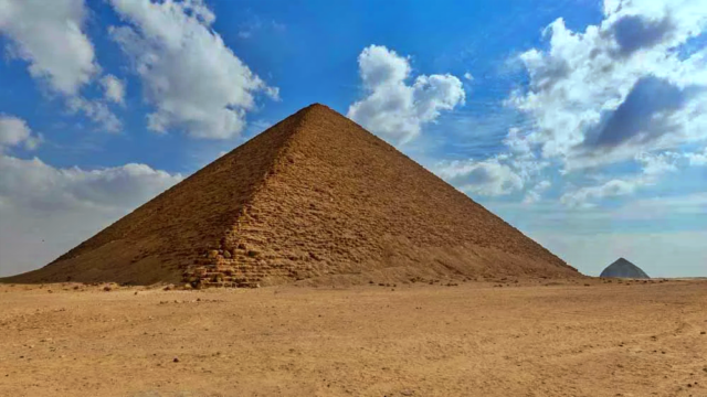 Beyond Giza: Discovering the Necropolis of Dahshur